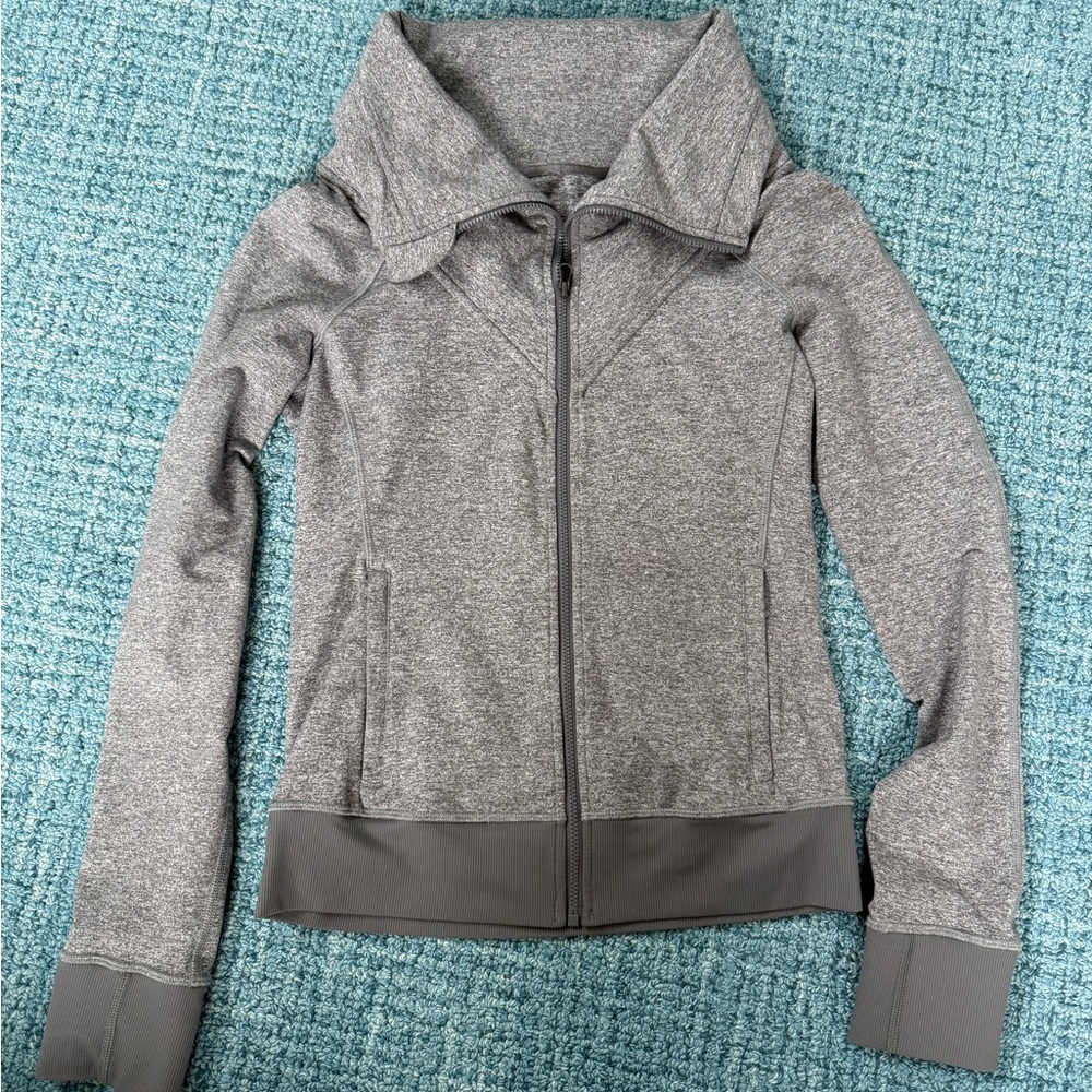 Gray Lululemon Women's Jacket - Size 6